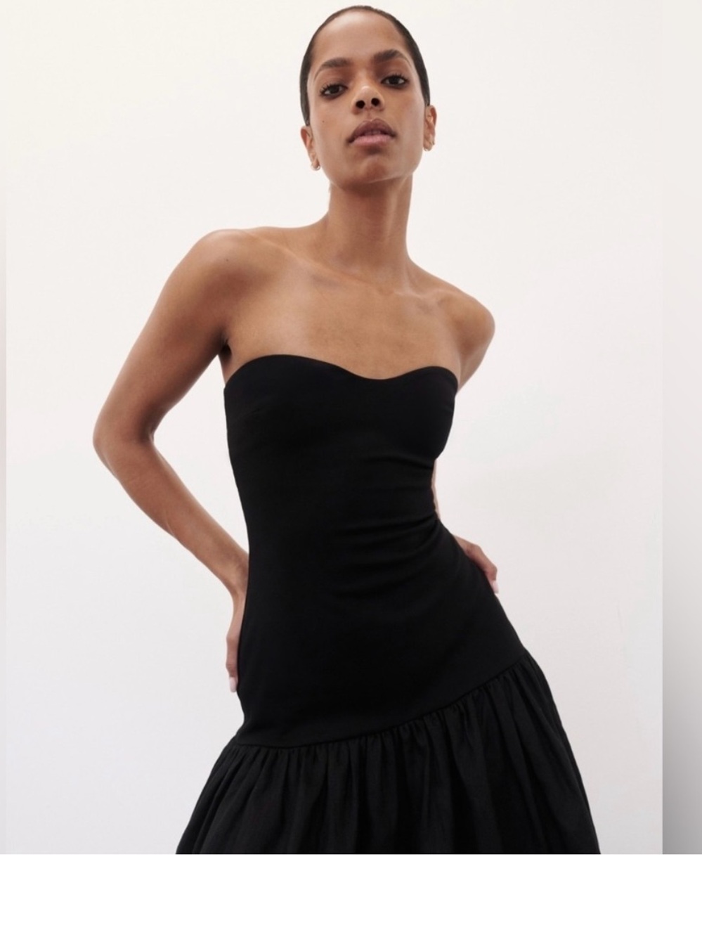 DISSH Strapless Black Maxi Dress with Gathered Skirt - Picture 2 of 4